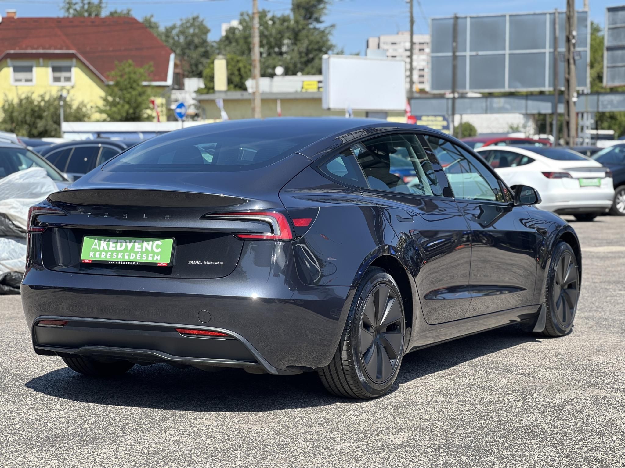 TESLA MODEL 3 Long Range AWD (Automata) HIGHLAND. 28e km. mátrix LED. ülésszellőztetés. hőszivattyú. garanciális!