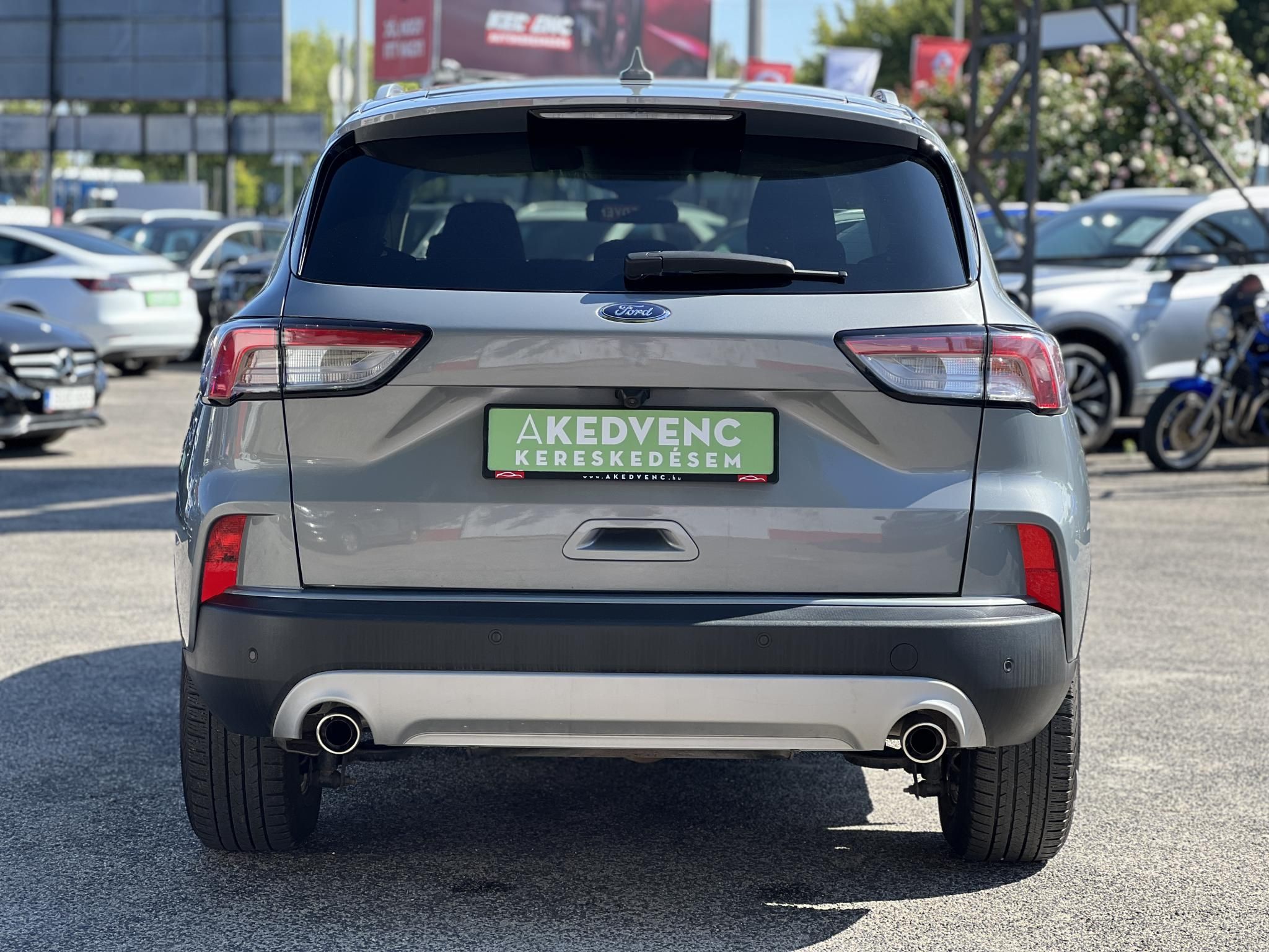 FORD KUGA 2.5 PHEV Freedom CVT 49e km. LED fényszórók. kamera. carplay. ülésfűtés. kormányfűtés. CARPLAY!