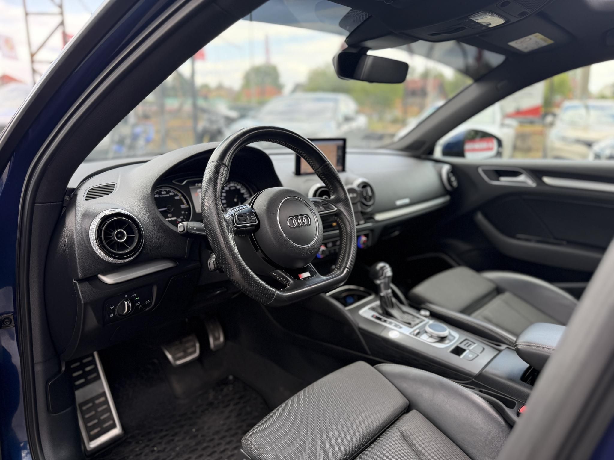 AUDI A3 Sportback 1.4 TFSI Ambiente S-tronic e-tron Bang and Olufsen. panoráma tető. 40km elektromos hatótáv. vezérlés cserélve!