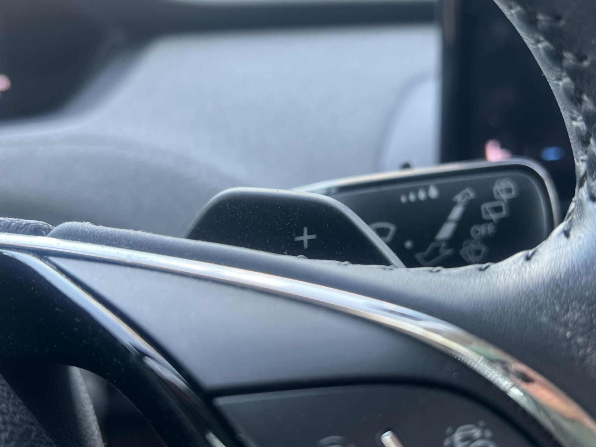 SKODA ENYAQ iV 60 Sportline Led fényszoró Navigáció Carplay Keyless Tolatókamera!