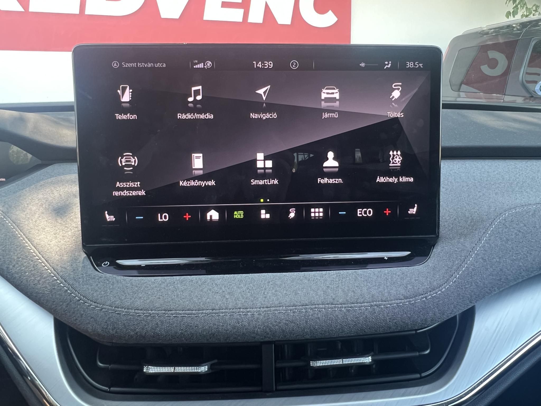 SKODA ENYAQ iV 60 Sportline Led fényszoró Navigáció Carplay Keyless Tolatókamera!