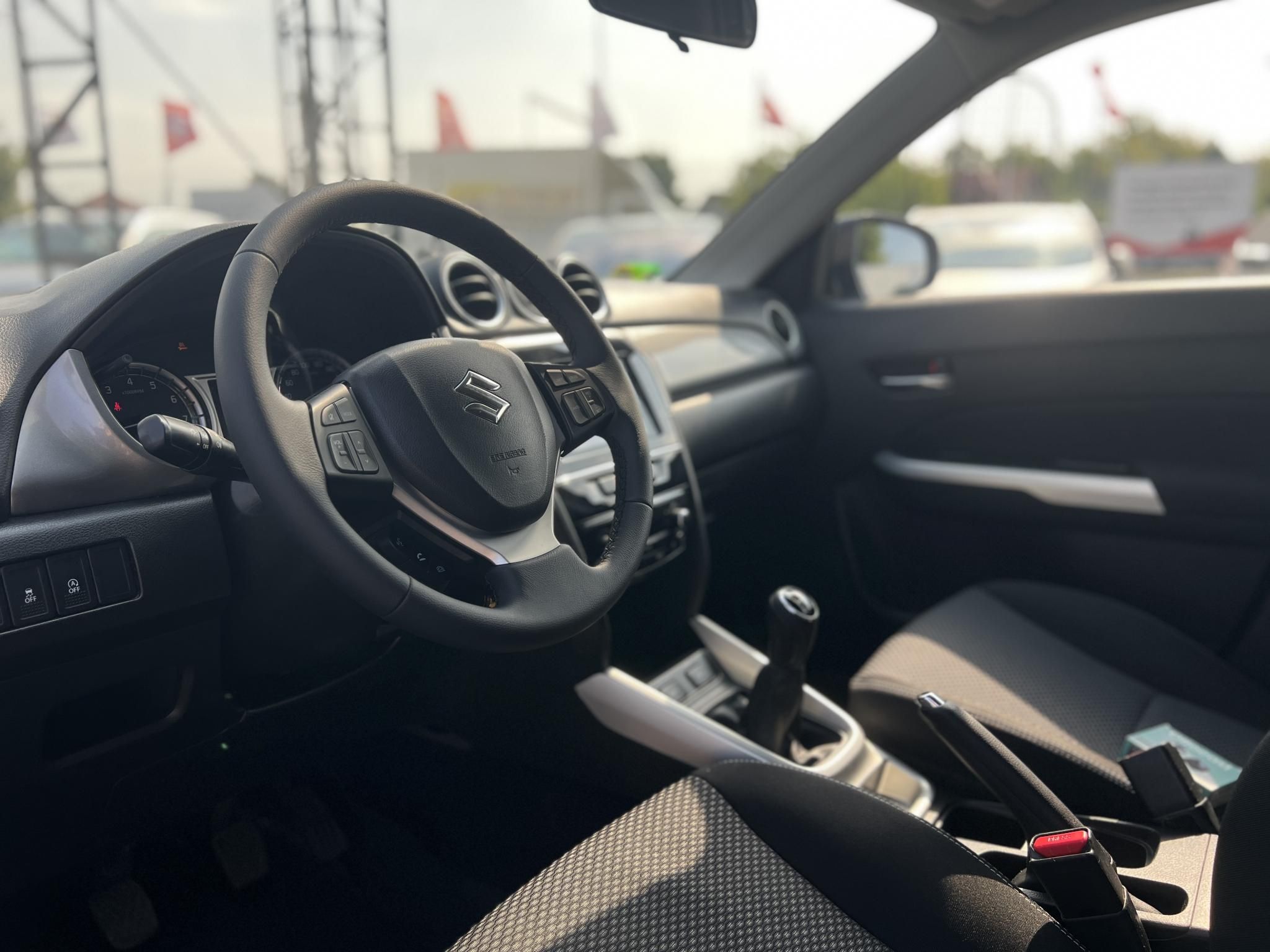 SUZUKI VITARA 1.6 GL+ M.o.i. 2.tul. Rendszeresen karbantartott Gyári fényezés!Legjobb ár!