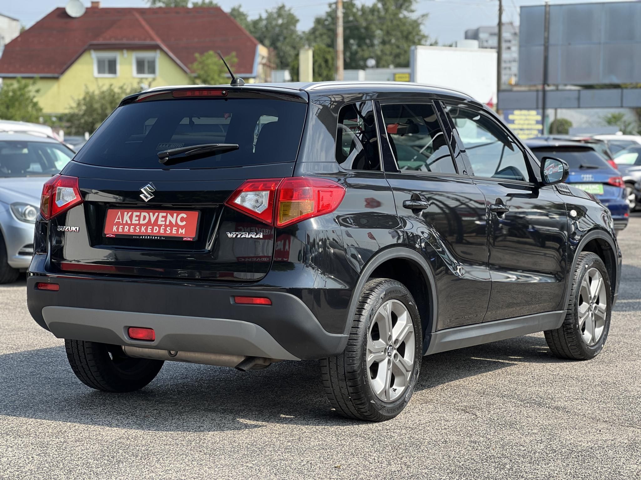 SUZUKI VITARA 1.6 GL+ M.o.i. 2.tul. Rendszeresen karbantartott Gyári fényezés!Legjobb ár!
