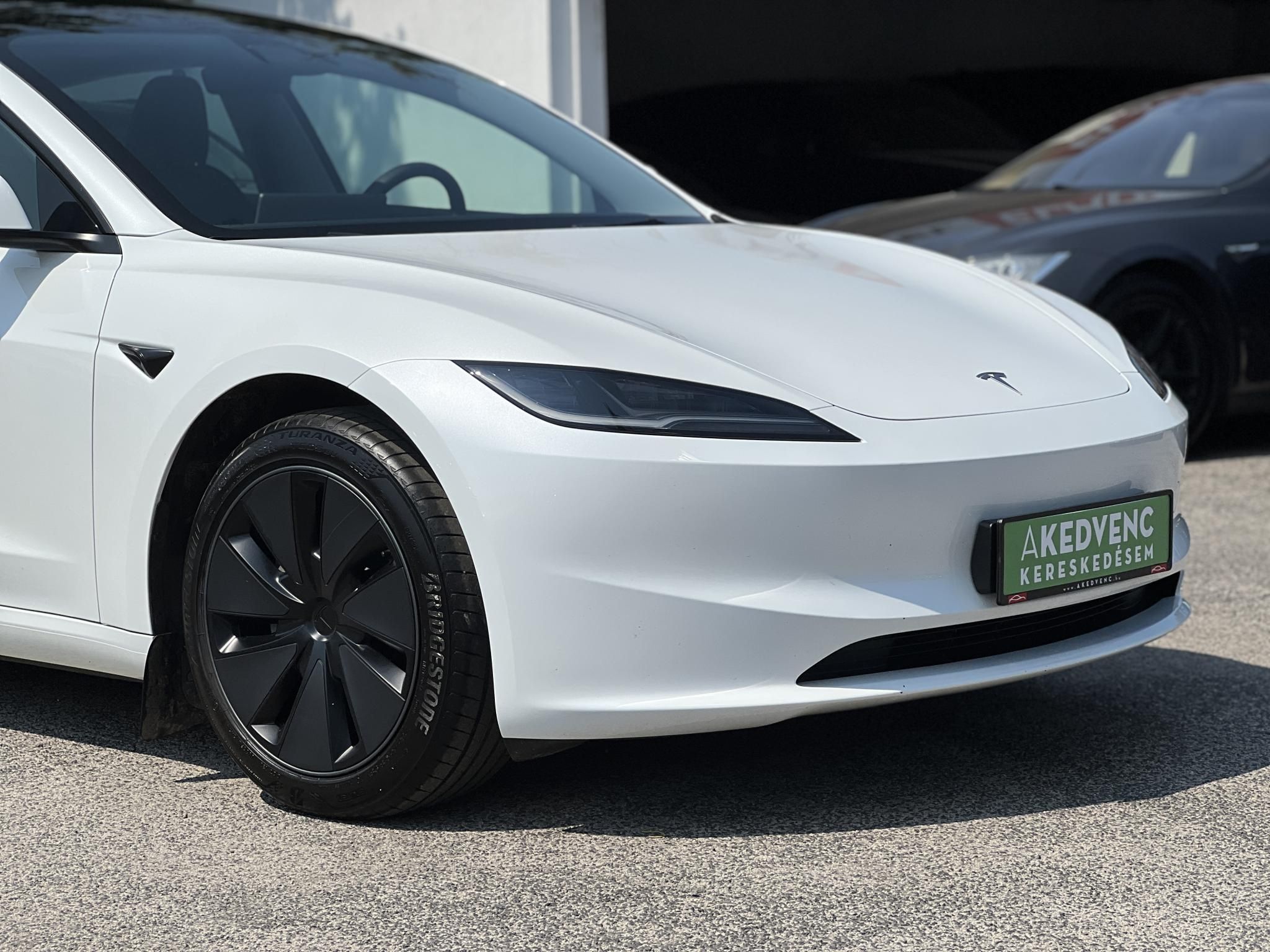 TESLA MODEL 3 RWD Premium (Automata) HIGHLAND 41e km. 2032-ig garanciális