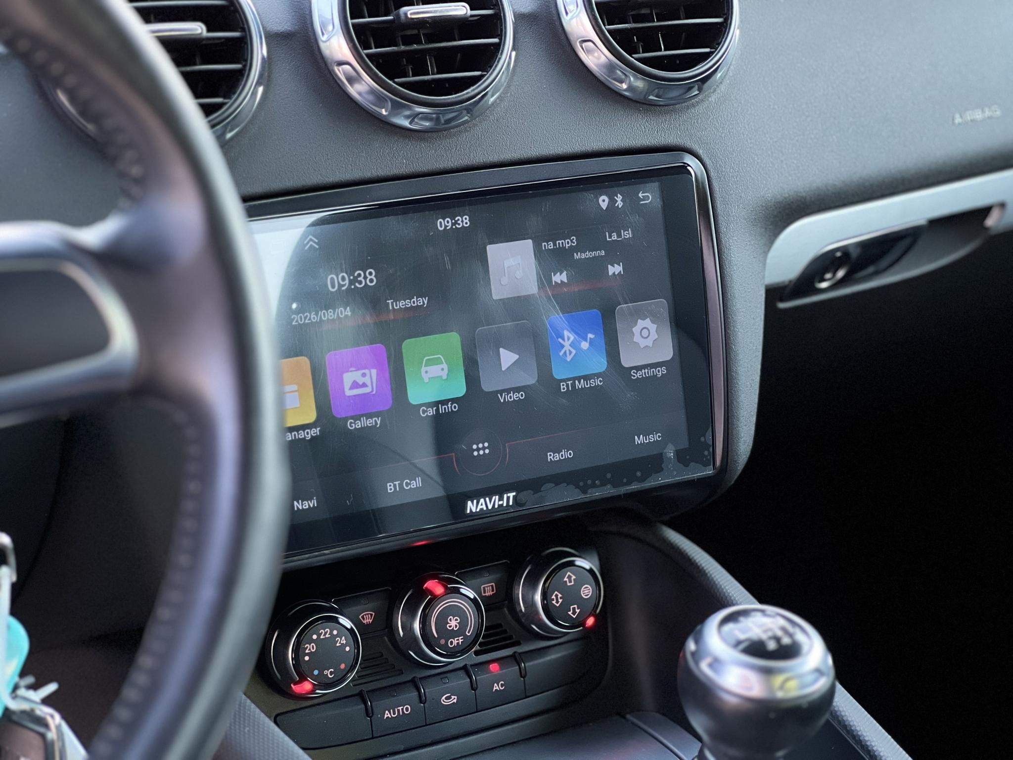 AUDI TT Coupe 2.0 TDI Quattro DPF Sérülésmentes Dokumentált előélet Carplay!