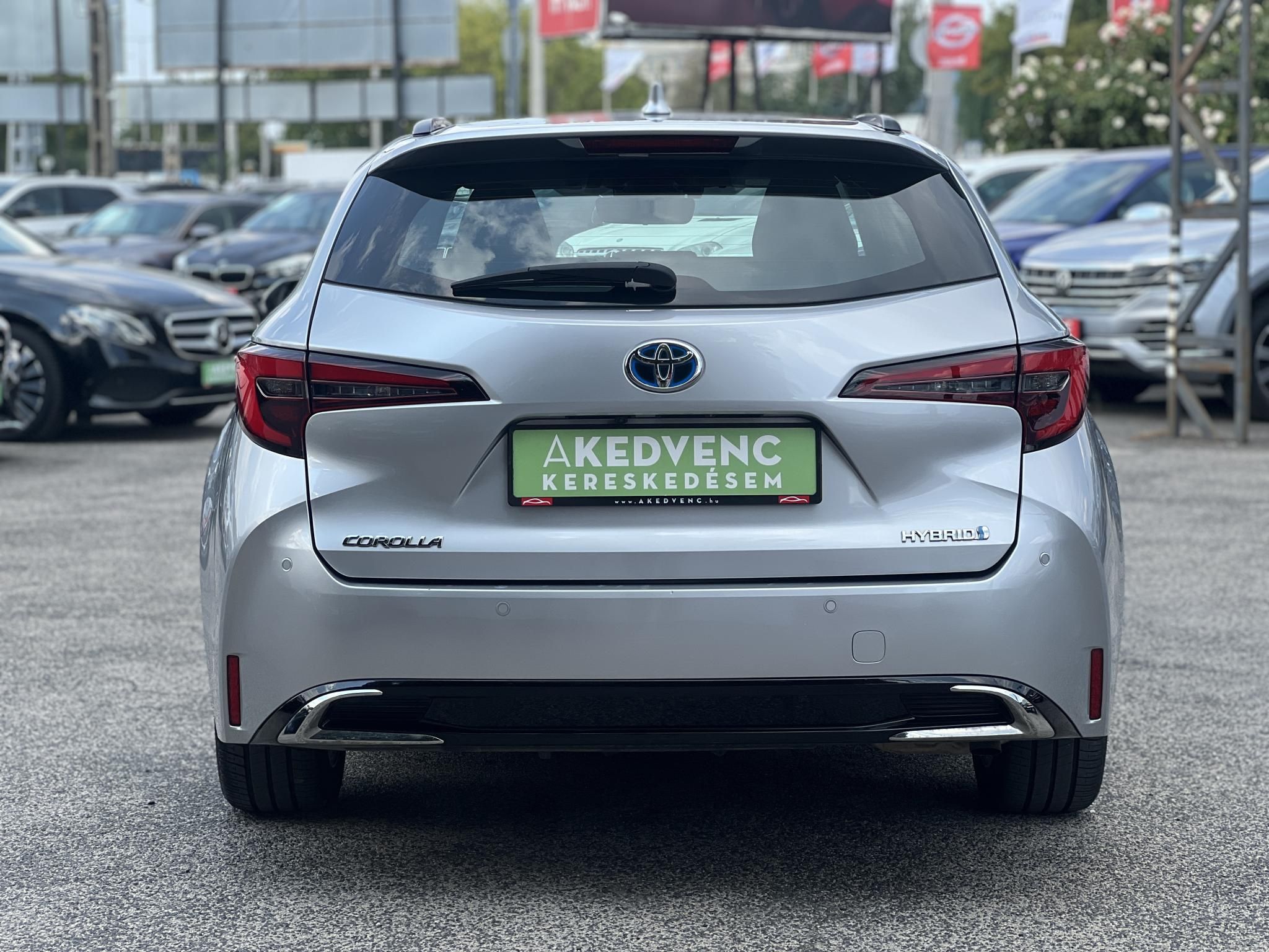 TOYOTA COROLLA Touring Sports 1.8 Hybrid Comfort Style Tech e-CVT