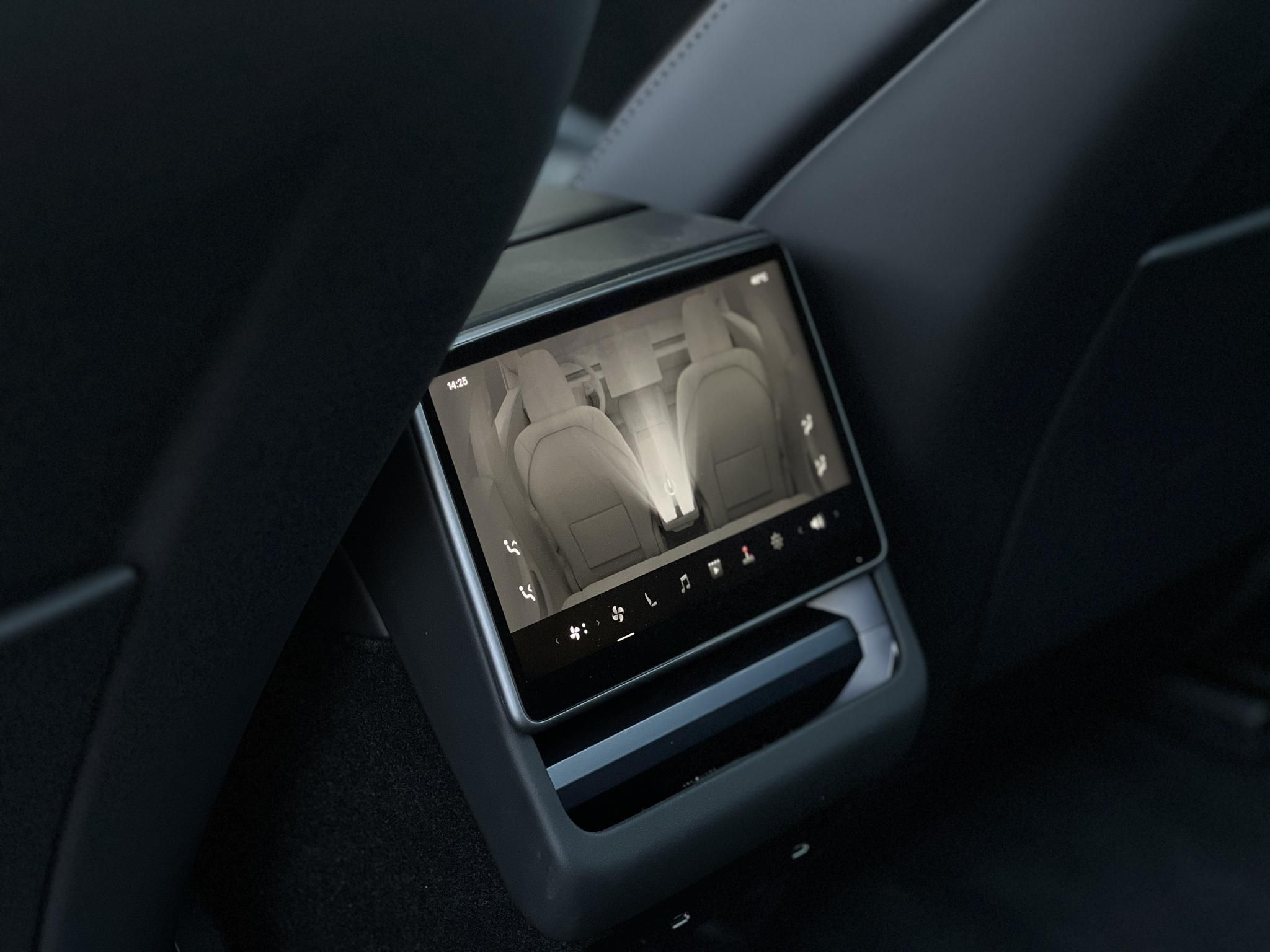 TESLA MODEL 3 RWD Premium (Automata)