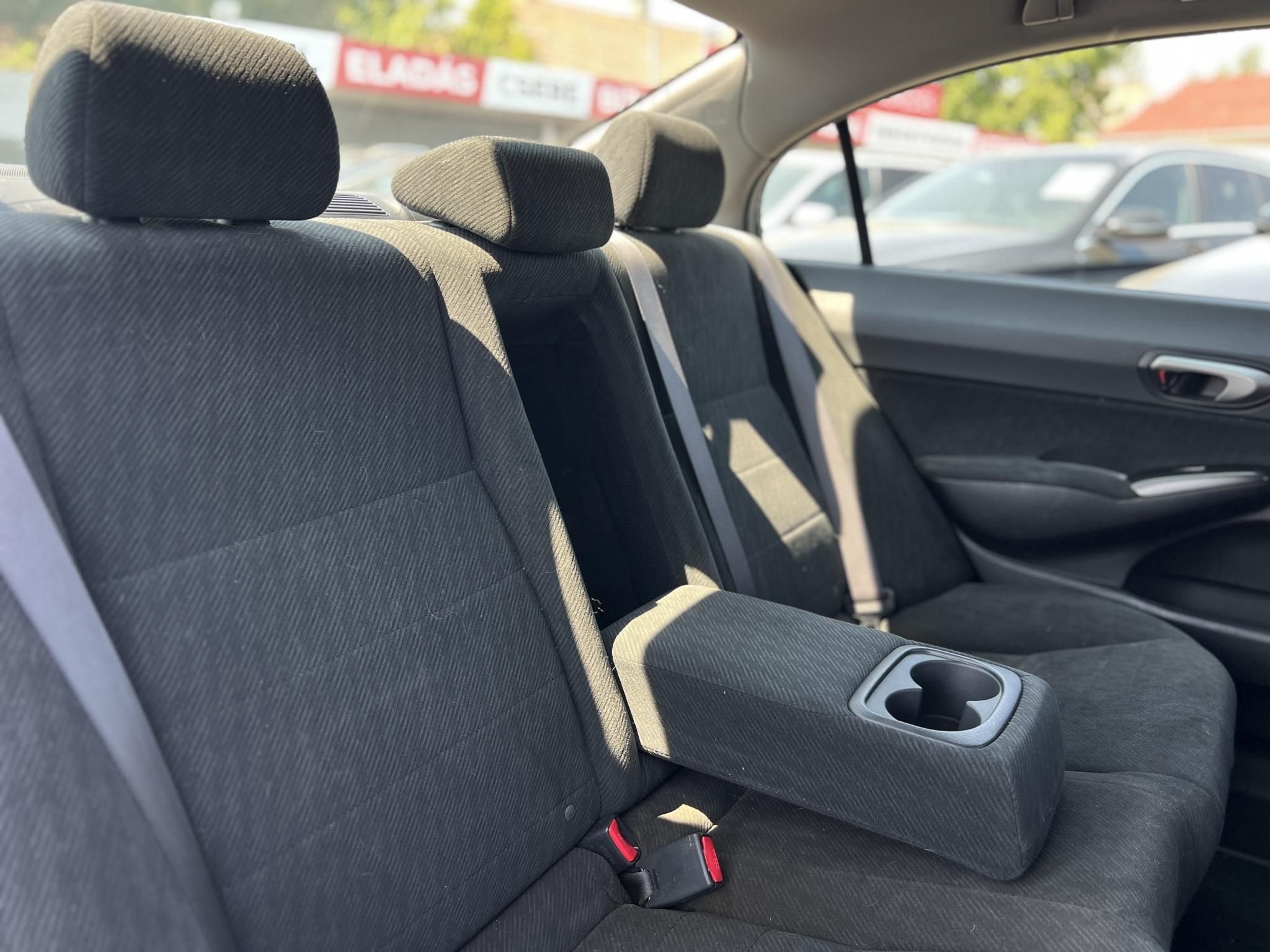 HONDA CIVIC 1.3 Hybrid (Automata) Klíma Tempomat Ülésfűtés Gyári fényezés!