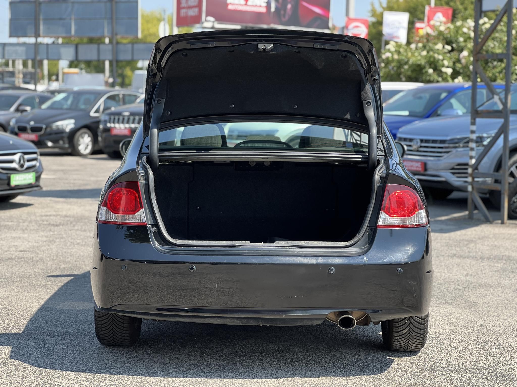 HONDA CIVIC 1.3 Hybrid (Automata) Klíma Tempomat Ülésfűtés Gyári fényezés!