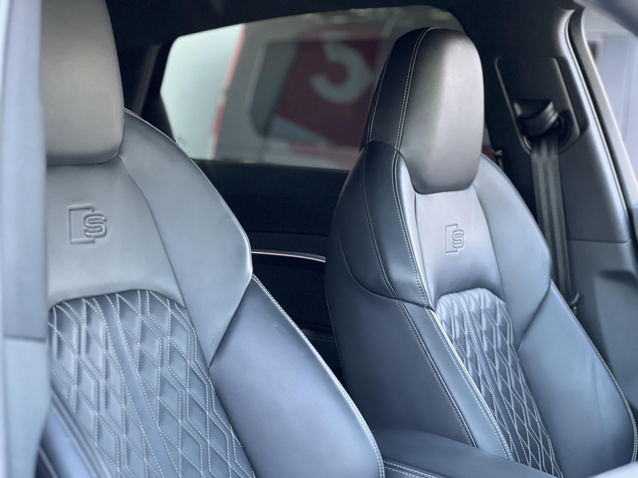 AUDI E-TRON Sportback 60 S quattro (Automata) 55e km. Bang And Olufsen. panoráma tető. head-up. CARPLAY. garanciális!