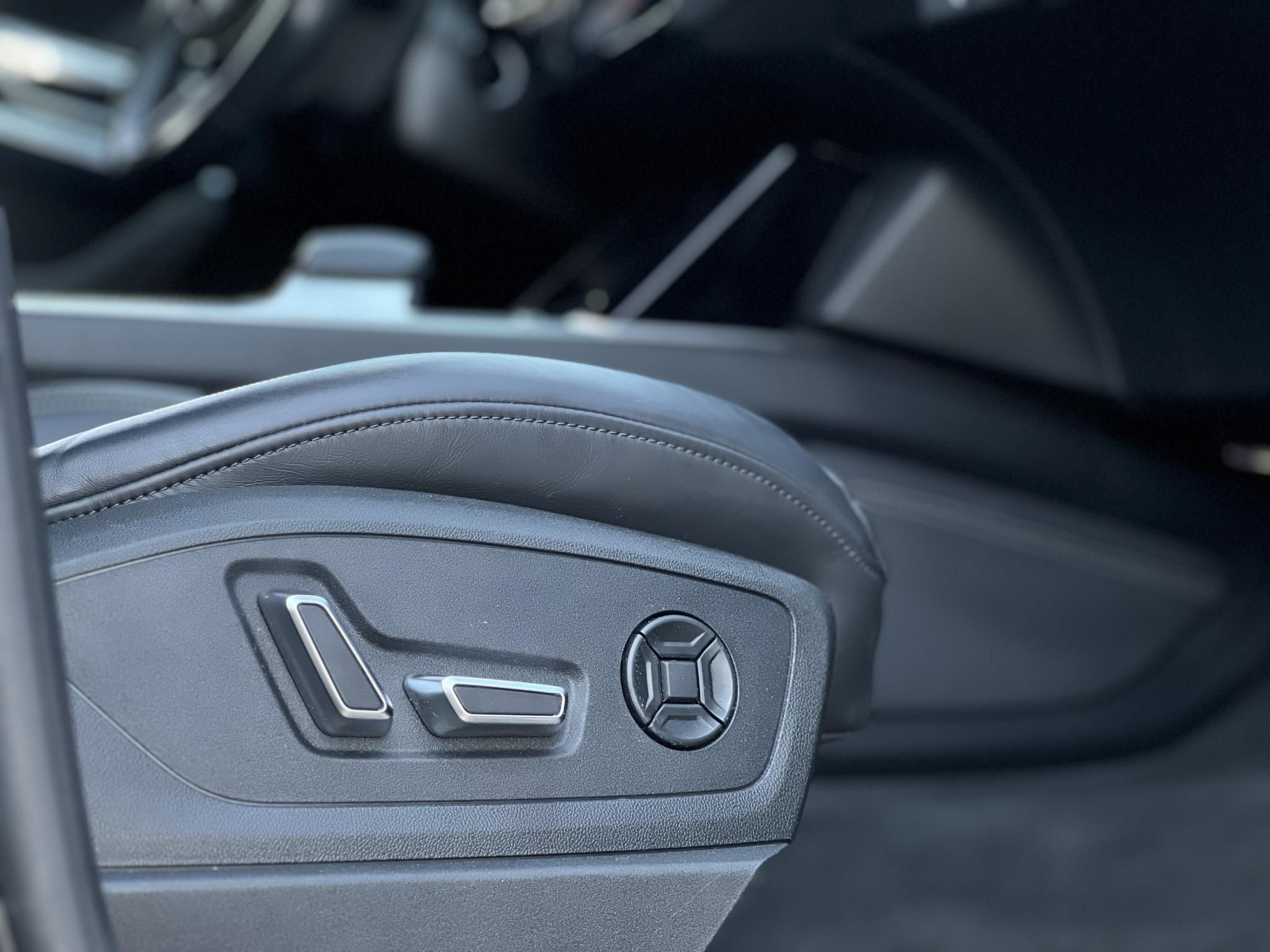 AUDI E-TRON Sportback 60 S quattro (Automata) 55e km. Bang And Olufsen. panoráma tető. head-up. CARPLAY. garanciális!