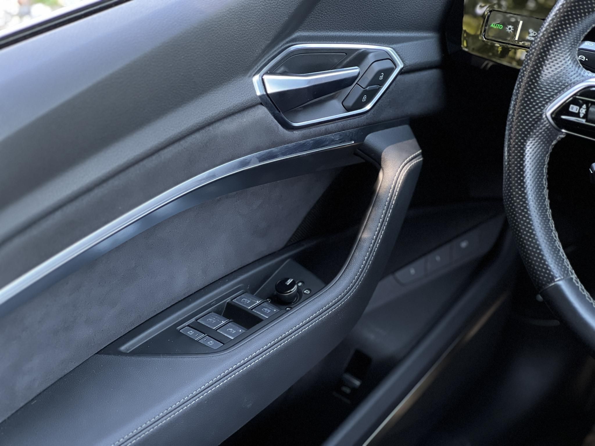 AUDI E-TRON Sportback 60 S quattro (Automata) 55e km. Bang And Olufsen. panoráma tető. head-up. CARPLAY. garanciális!