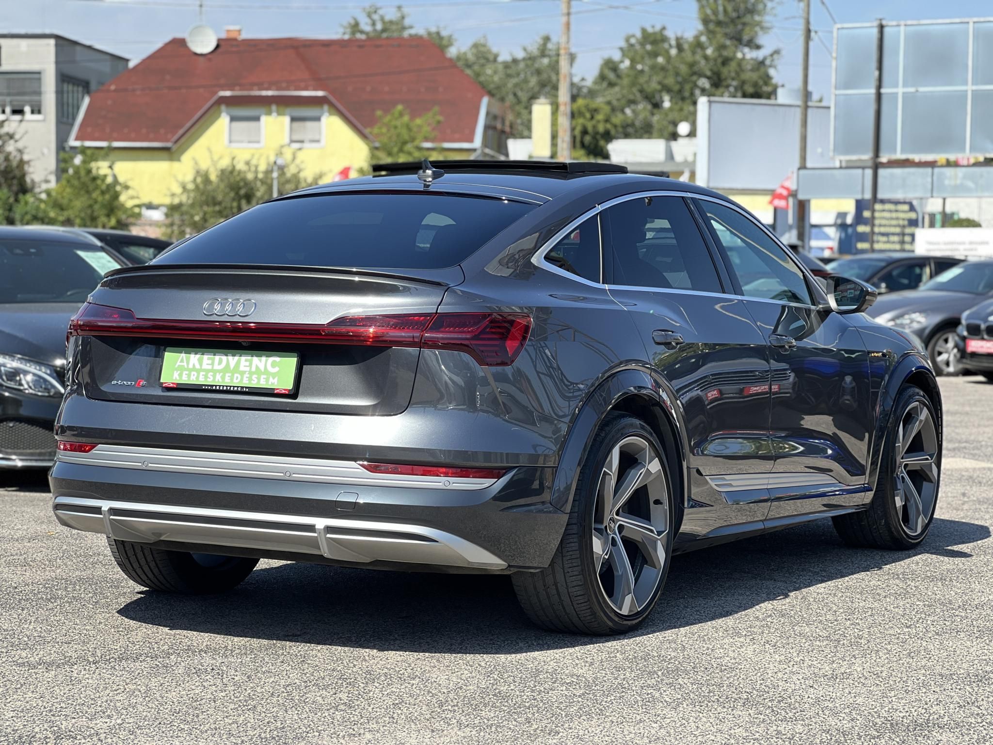 AUDI E-TRON Sportback 60 S quattro (Automata) 55e km. Bang And Olufsen. panoráma tető. head-up. CARPLAY. garanciális!