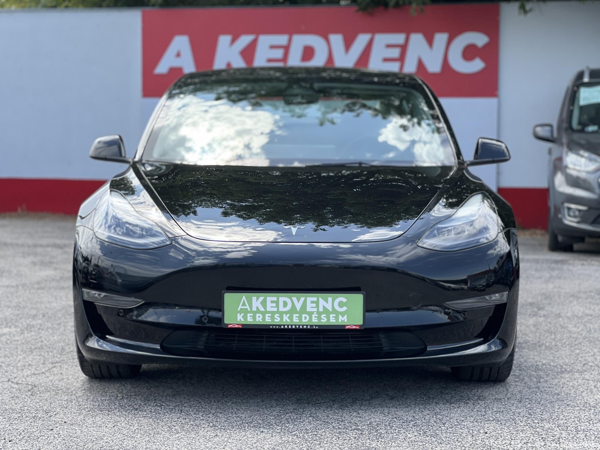 TESLA MODEL 3 Long Range AWD (Automata) 47e km. mátrix LED. hőszivattyú. AMD Ryzen. garanciális!