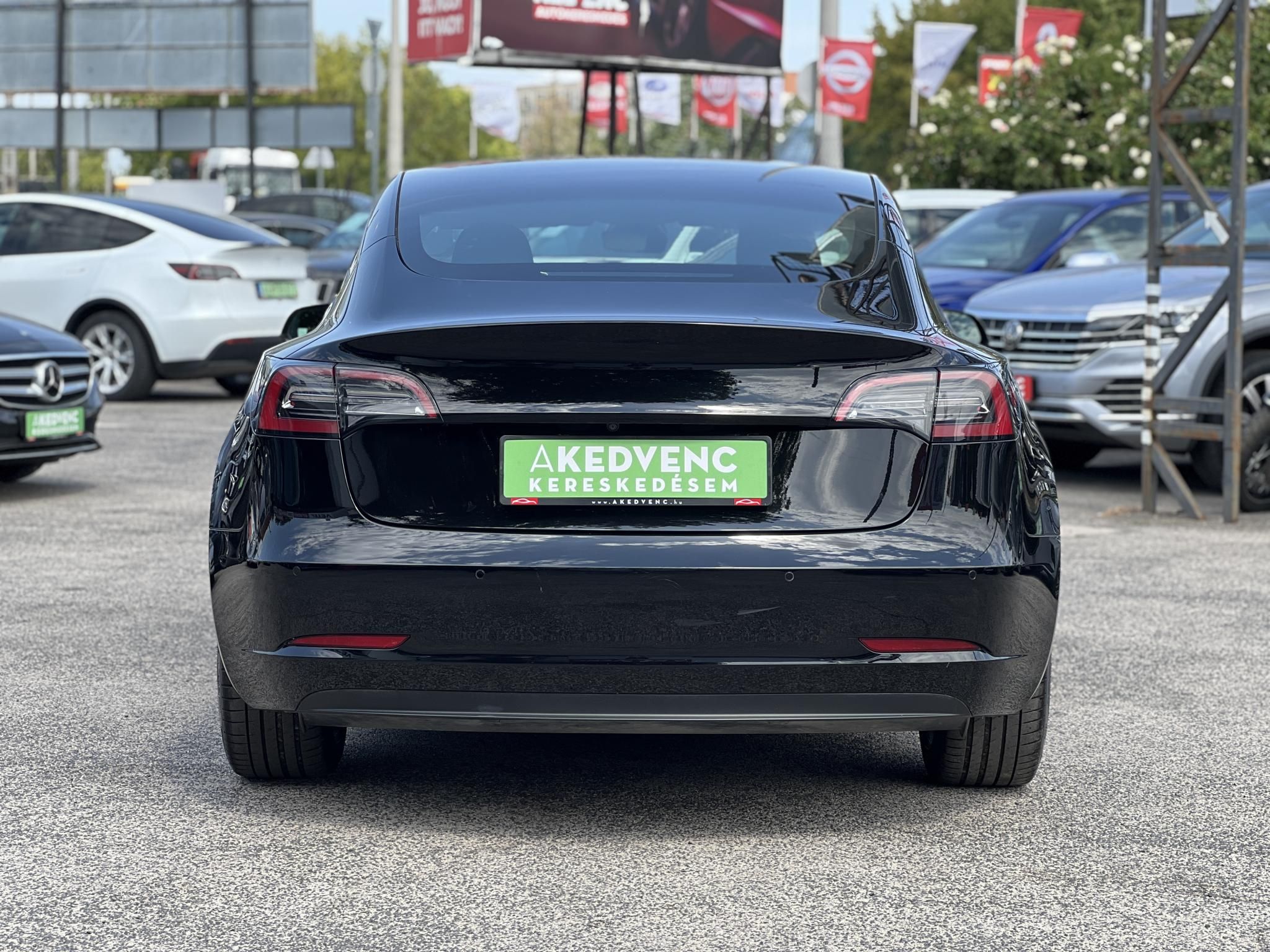 TESLA MODEL 3 Long Range AWD (Automata) 47e km. mátrix LED. hőszivattyú. AMD Ryzen. garanciális!