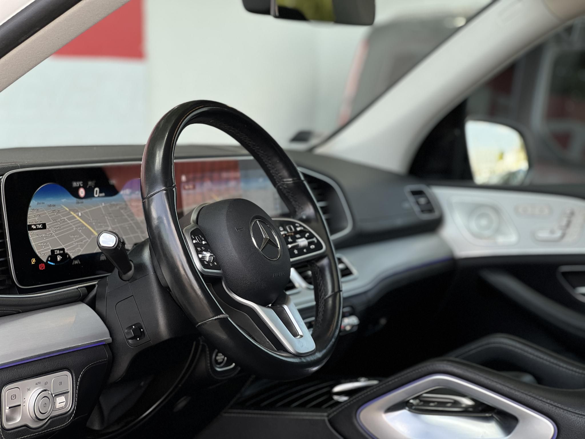 MERCEDES-BENZ GLE 400 d 4Matic 9G-TRONIC Magyarországi Végig vezetett szervizkönyv Burmester Carplay Masszázs ülés!