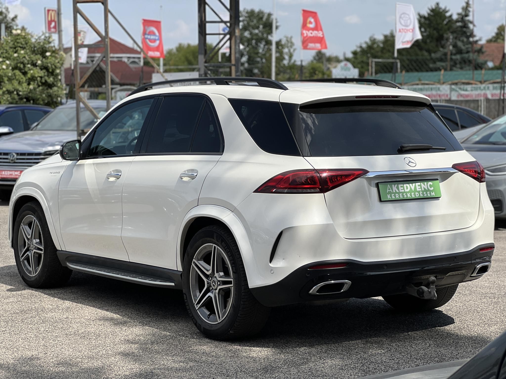 MERCEDES-BENZ GLE 400 d 4Matic 9G-TRONIC Magyarországi Végig vezetett szervizkönyv Burmester Carplay Masszázs ülés!