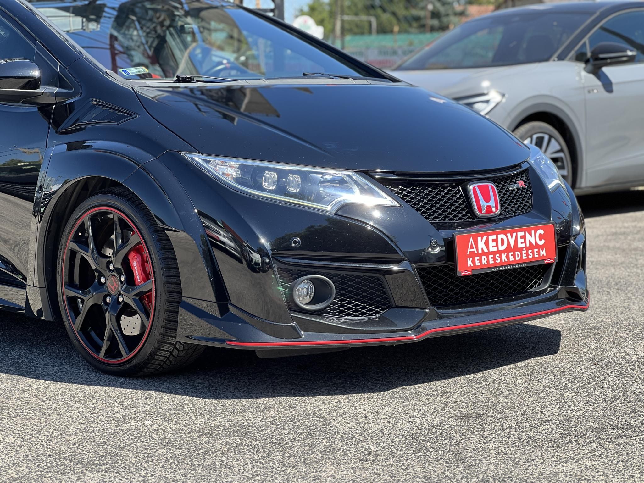 HONDA CIVIC 2.0 Type R GT Pack Dokumentált előélet. Wagner intercooler. Rendszeresen karbantartott!