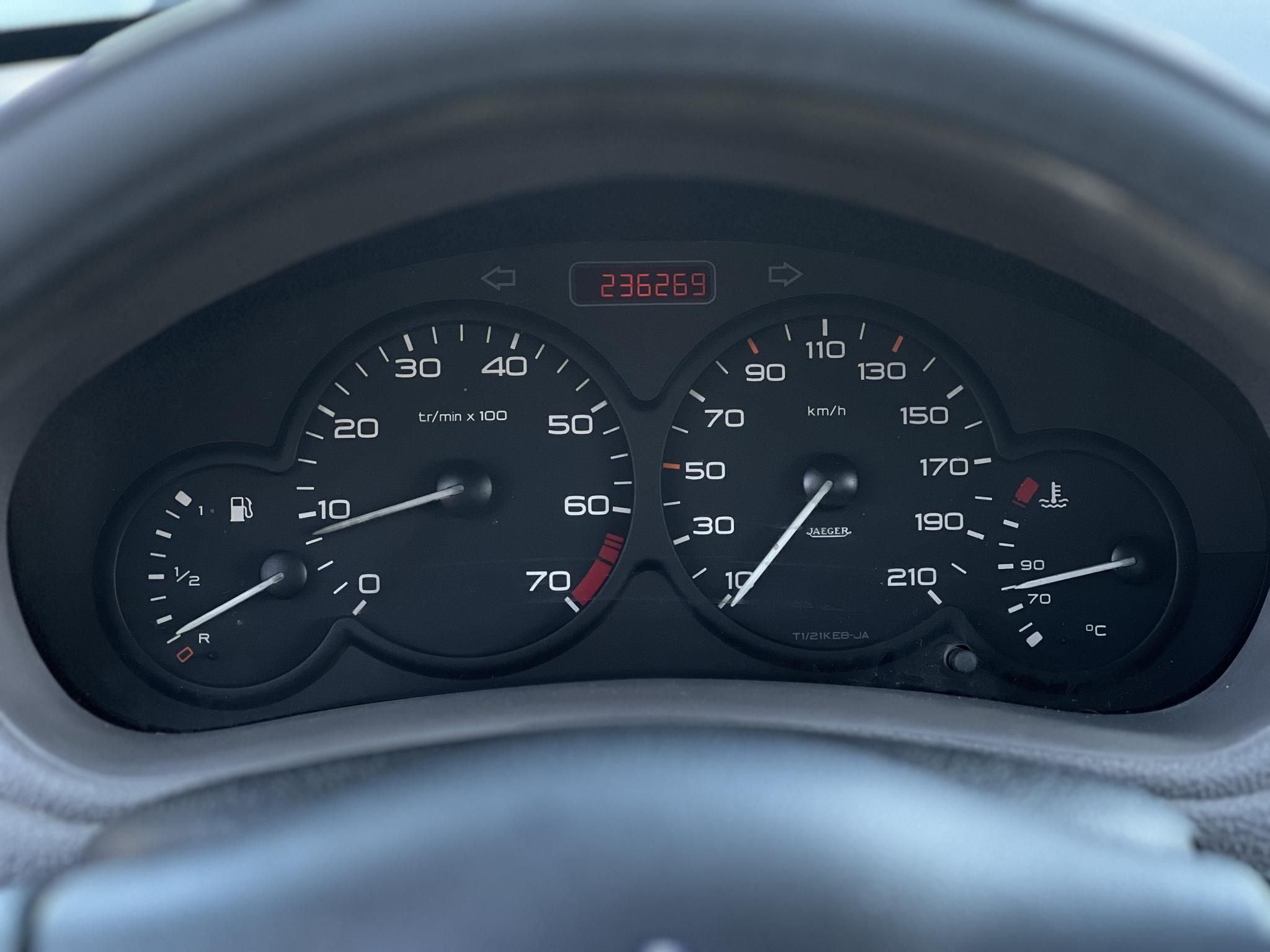 PEUGEOT 206 1.4 Presence Friss műszaki vizsga Jéghídeg klíma! Okos döntés!