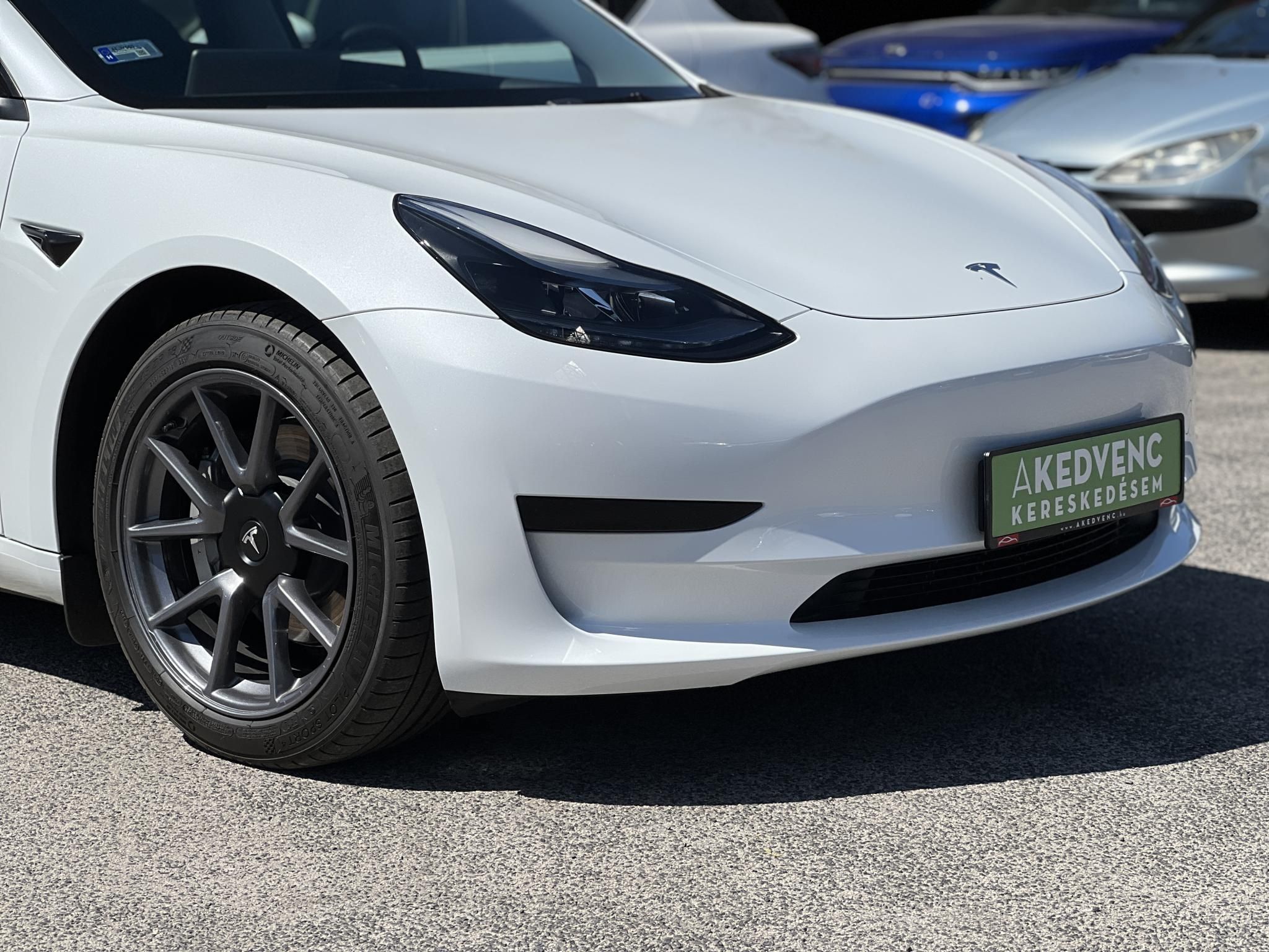 TESLA MODEL 3 RWD (Automata) Ryzen Hőszivattyú Mátrix LED. 63e km Magyar rendszámos Garanciális!