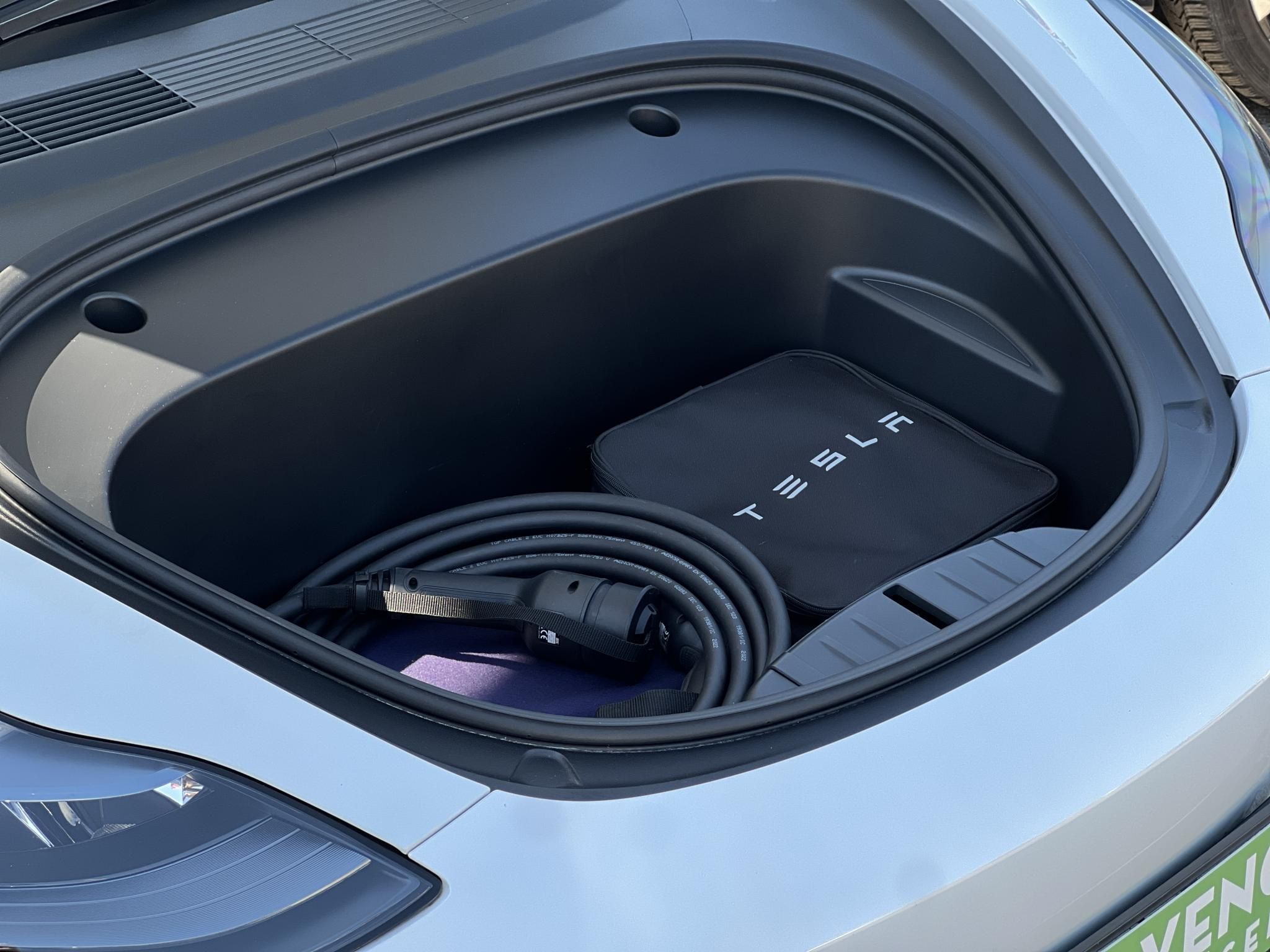TESLA MODEL 3 RWD (Automata) Ryzen Hőszivattyú Mátrix LED. 63e km Magyar rendszámos Garanciális!