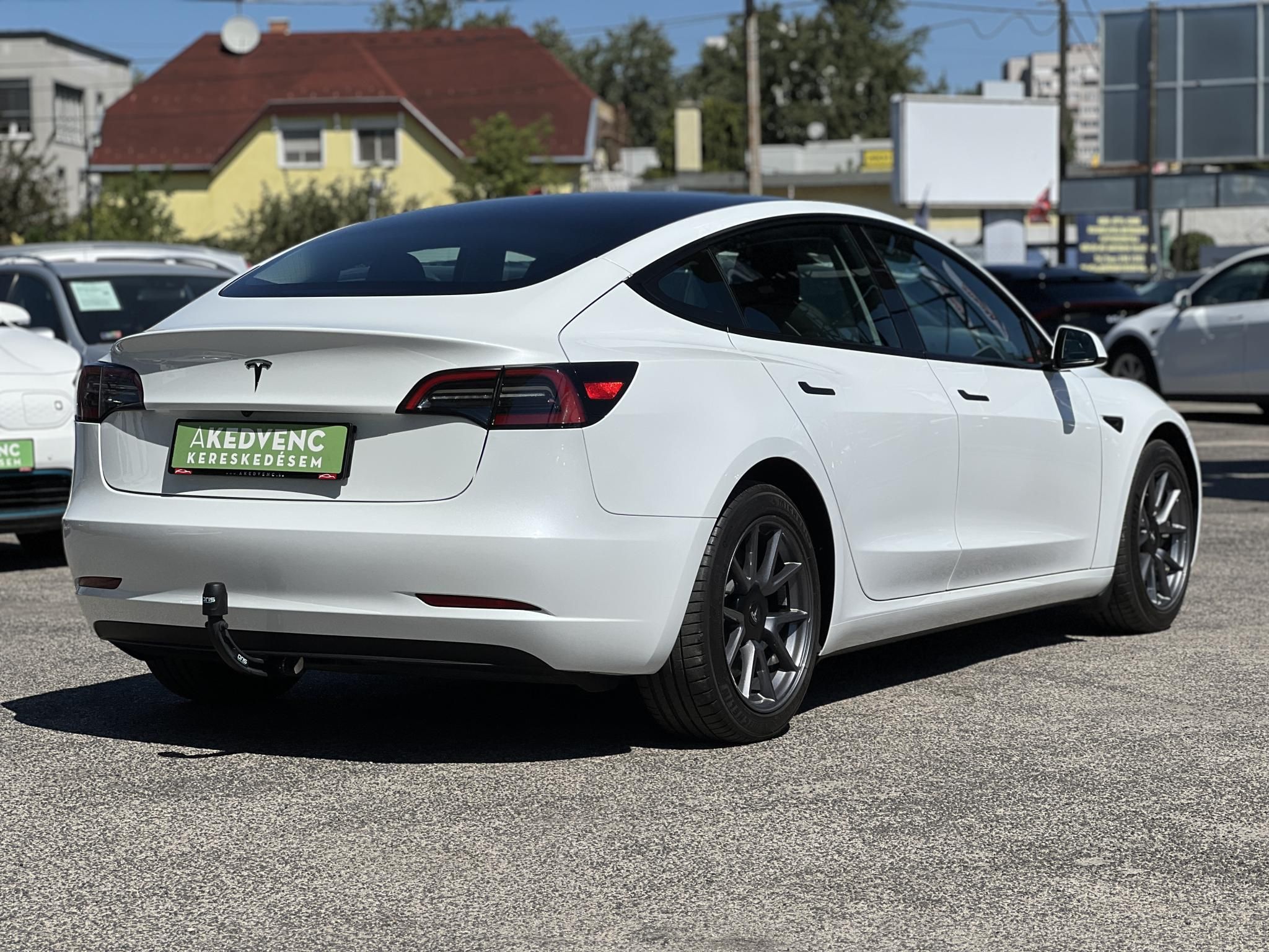TESLA MODEL 3 RWD (Automata) Ryzen Hőszivattyú Mátrix LED. 63e km Magyar rendszámos Garanciális!