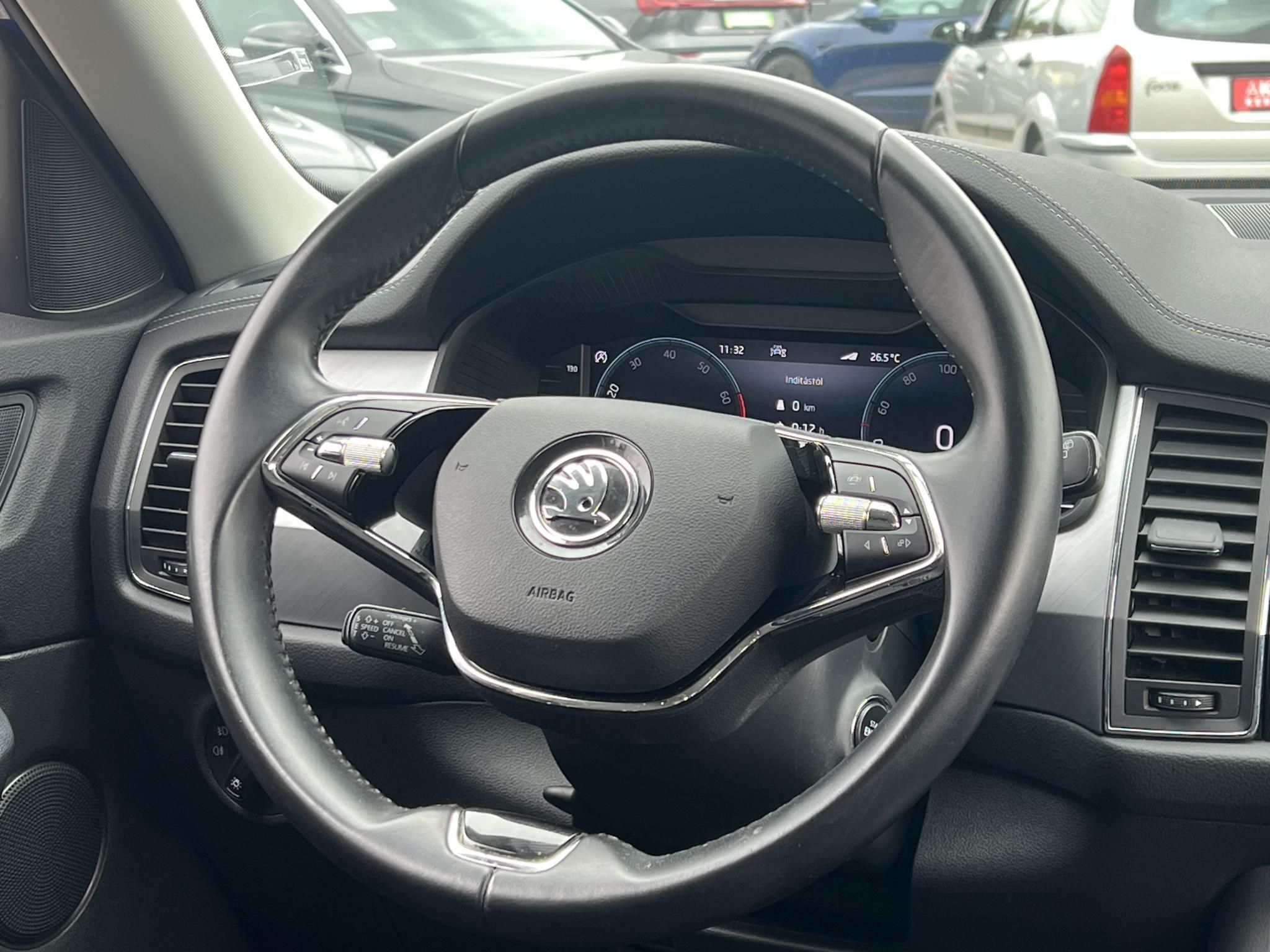 SKODA KODIAQ 1.5 TSI ACT Ambition Magyarországi. Gyári fényezés. Végig vezetett szervizkönyv!