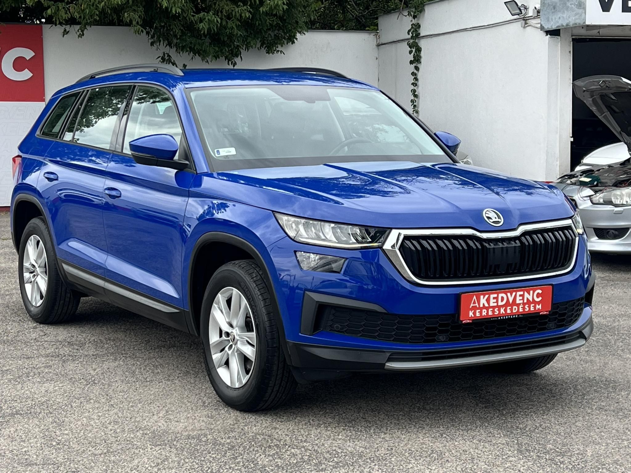 SKODA KODIAQ 1.5 TSI ACT Ambition Magyarországi. Gyári fényezés. Végig vezetett szervizkönyv!