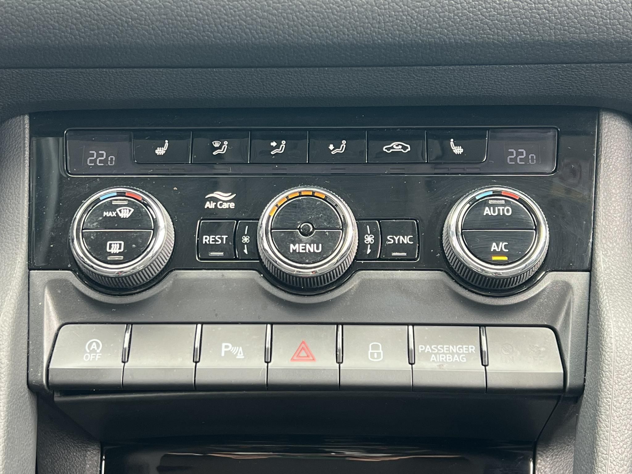 SKODA KODIAQ 1.5 TSI ACT Ambition DSG Magyarországi. Gyári fényezés. Végig vezetett szervizkönyv!