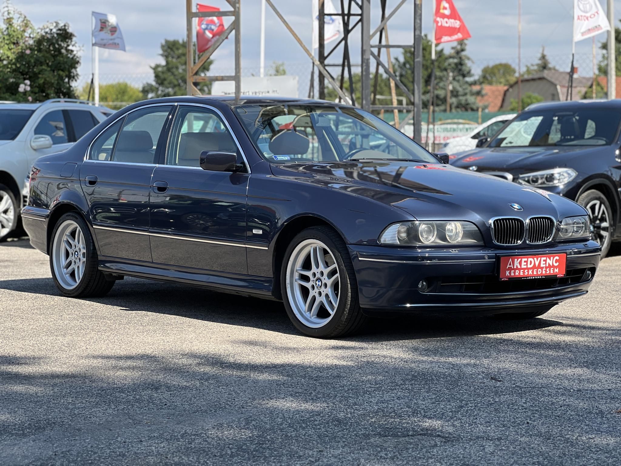 BMW 540i (Automata) Rozsdamentes. frissen szervizelt. végig vezetett szervizkönyv