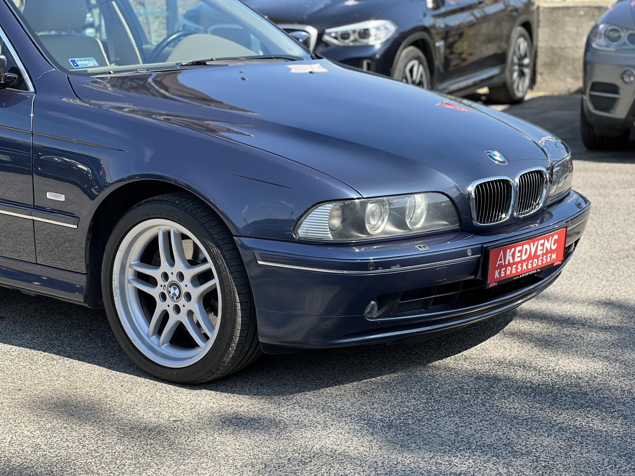 BMW 540i (Automata) Rozsdamentes. frissen szervizelt. végig vezetett szervizkönyv
