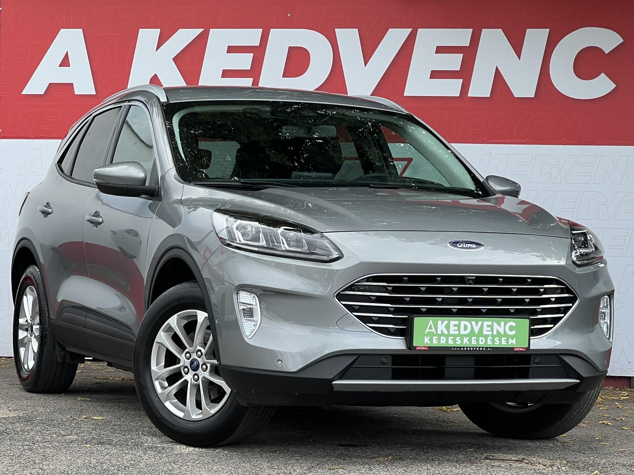 FORD KUGA 2.5 PHEV Titanium CVT 37e km. kitűnő állapot!