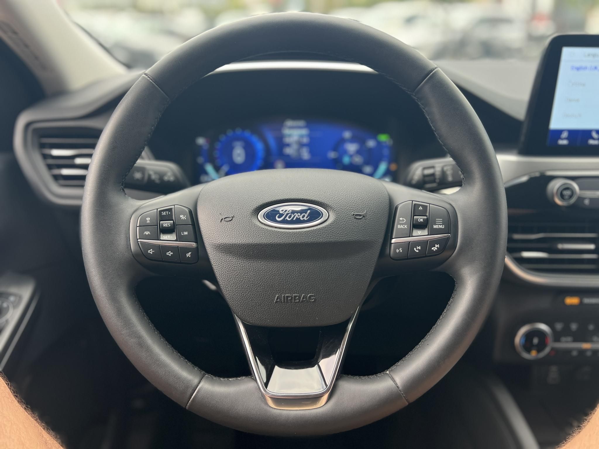 FORD KUGA 2.5 PHEV Titanium CVT 37e km. kitűnő állapot!