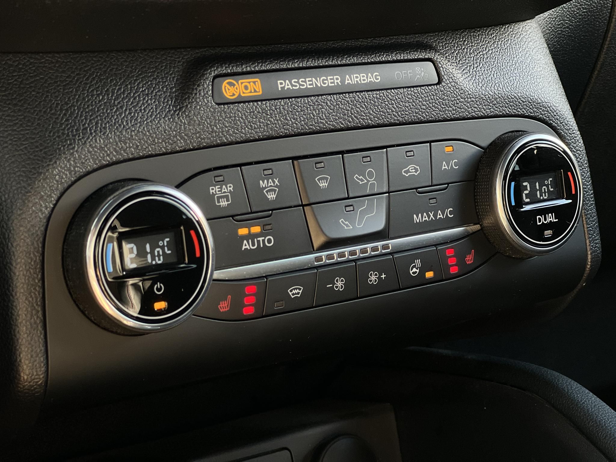 FORD KUGA 2.5 PHEV ST-Line X CVT 88e km. head-up. vonóhorog. ülés-kormányfűtés. CARPLAY!