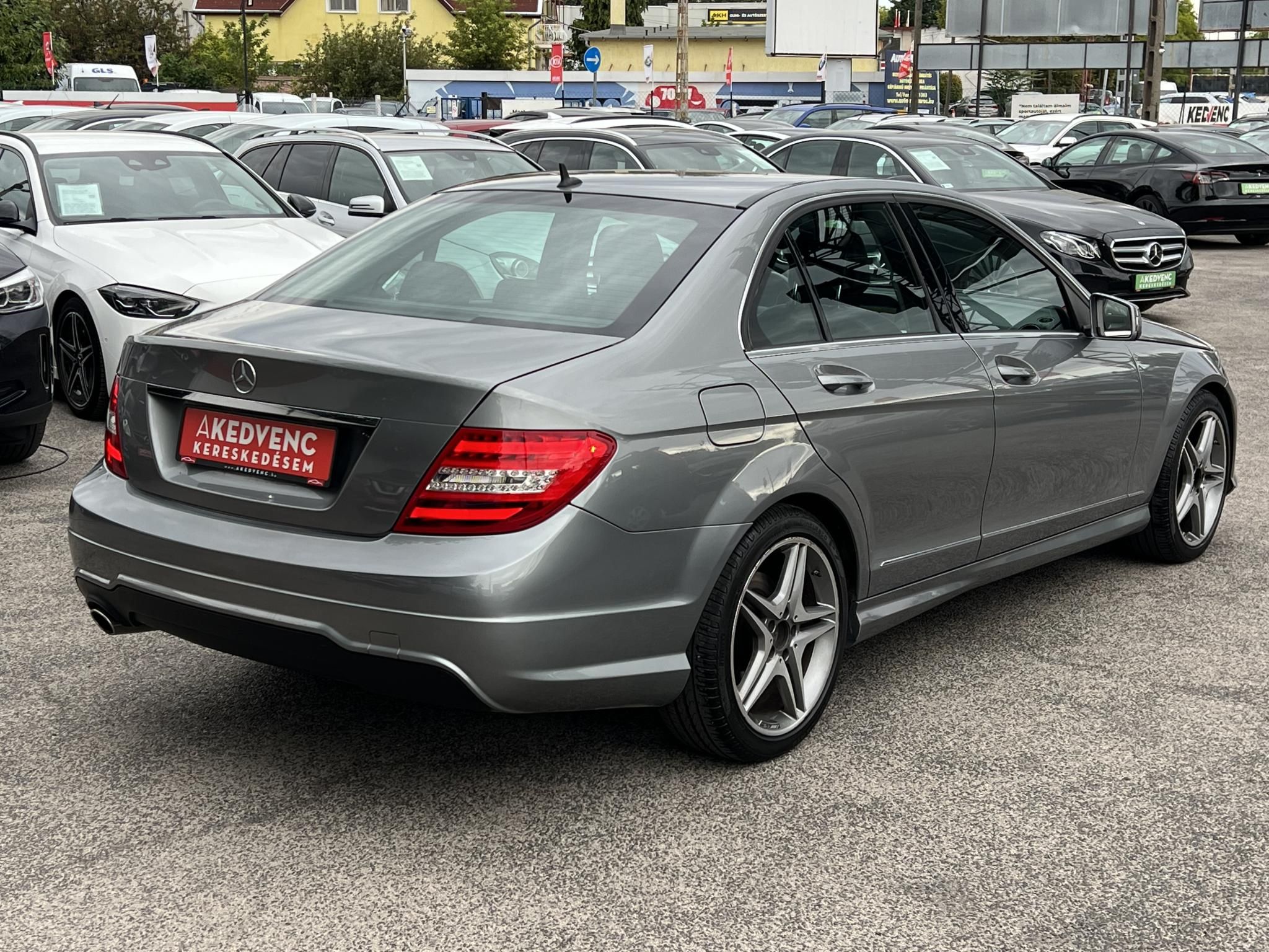 MERCEDES-BENZ C 220 CDI BlueEFFICIENCY Avantgarde (Automata) AMG csomag. Téli-nyári garnitúra. Álomszép beltér!