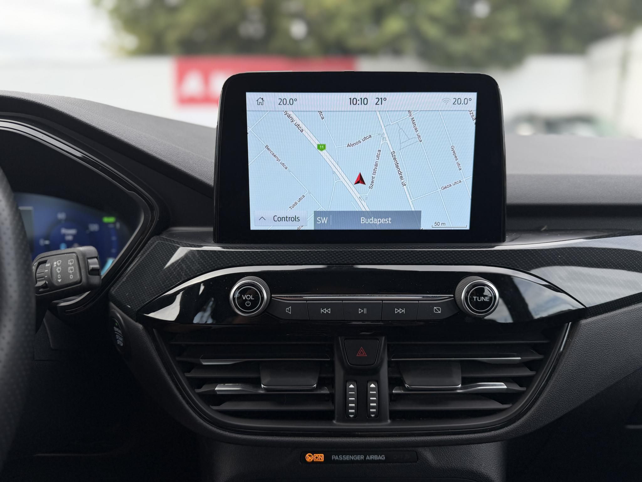 FORD KUGA 2.5 PHEV Freedom CVT 103e km. 70 km elektromos hatótáv. kamera. ülésfűtés. vonóhorog. CARPLAY!