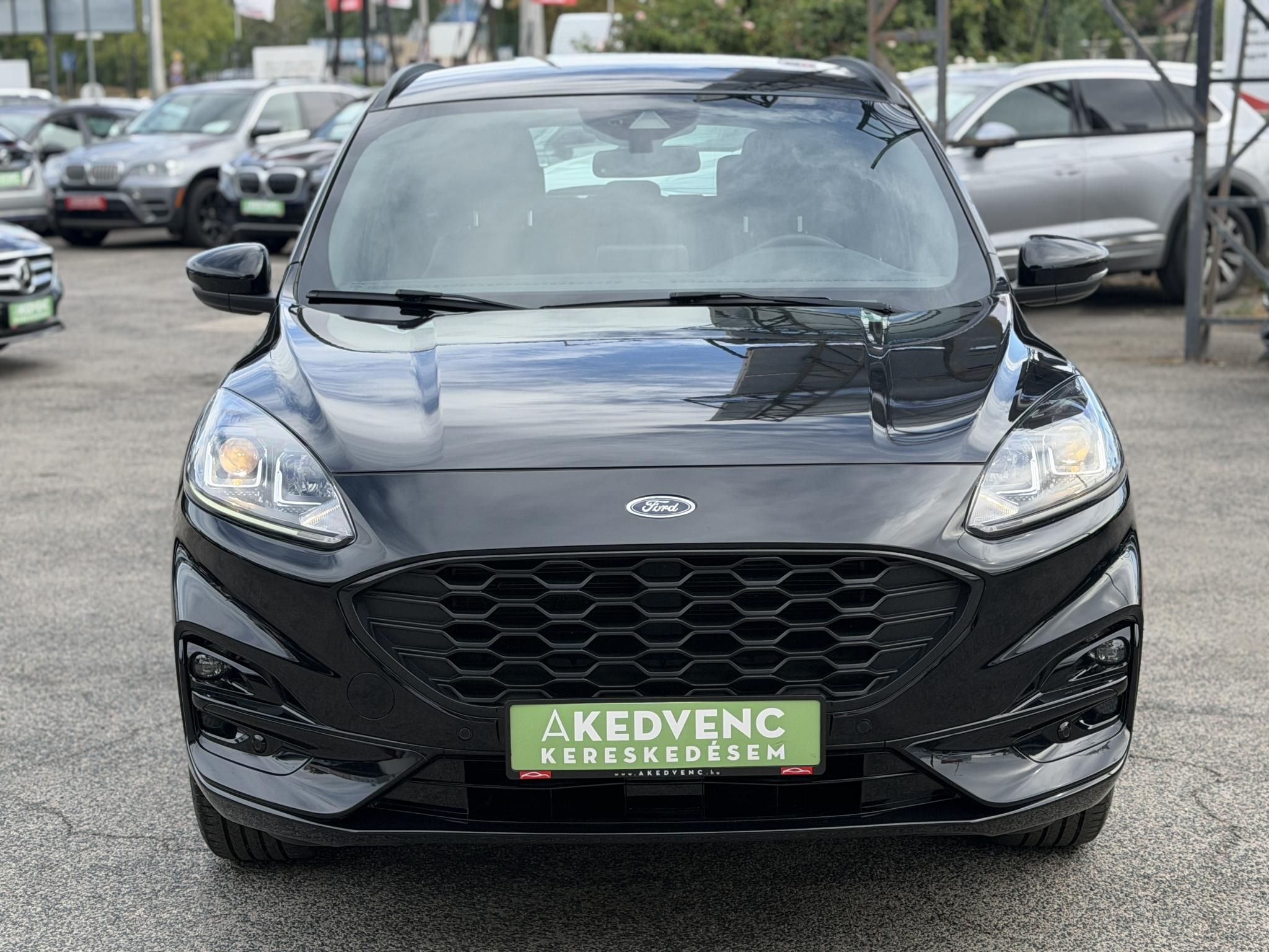 FORD KUGA 2.5 PHEV Freedom CVT 103e km. 70 km elektromos hatótáv. kamera. ülésfűtés. vonóhorog. CARPLAY!