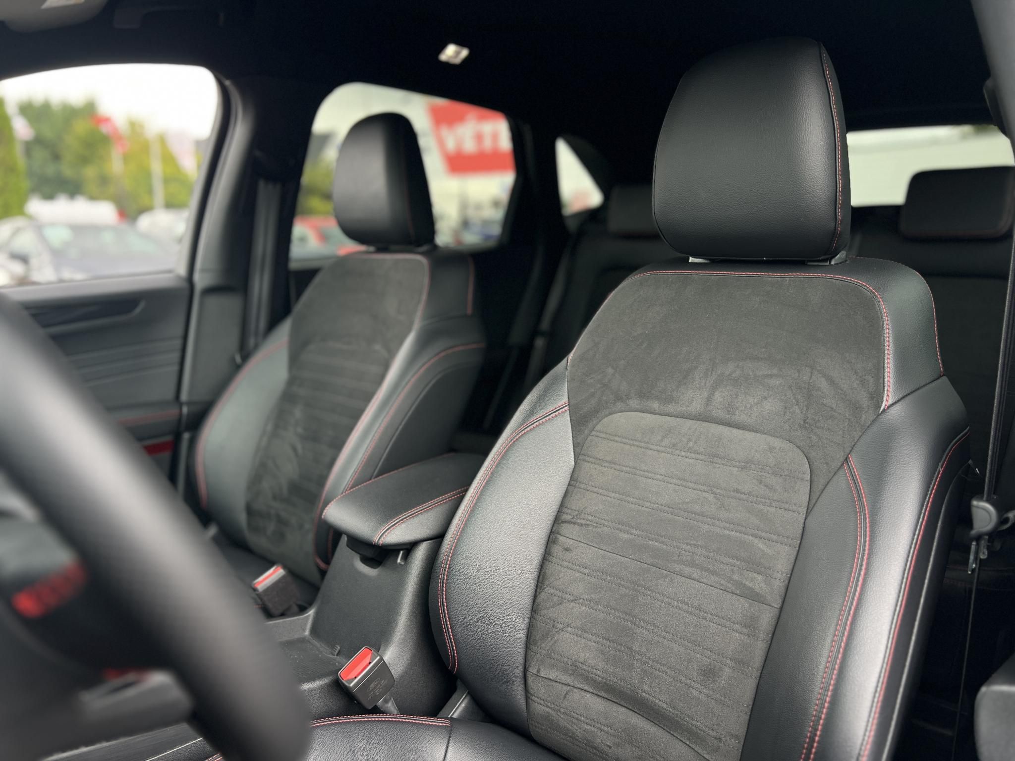 FORD KUGA 2.5 PHEV ST-Line X CVT 85e km. Carplay