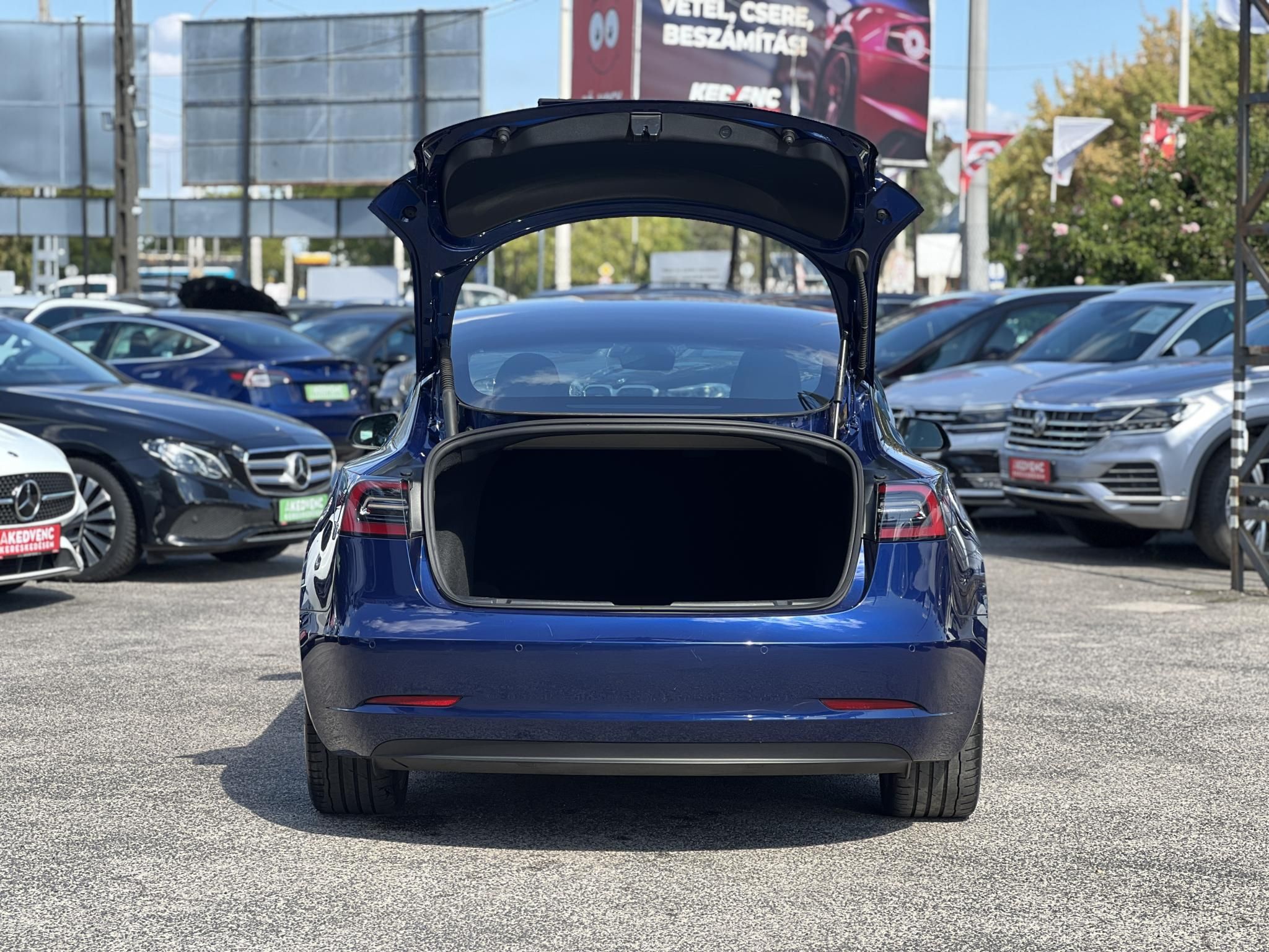 TESLA MODEL 3 Long Range AWD (Automata) 112e km. FSD. mátrix LED. AMD Ryzen. hőszivattyú. garanciális!