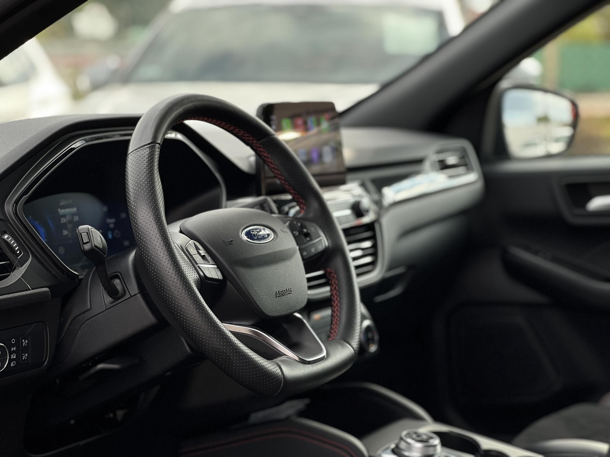 FORD KUGA 2.5 PHEV ST-Line X Graphite Tech Edition CVT panorámatető. 70 km elektromos hatótáv. Carplay