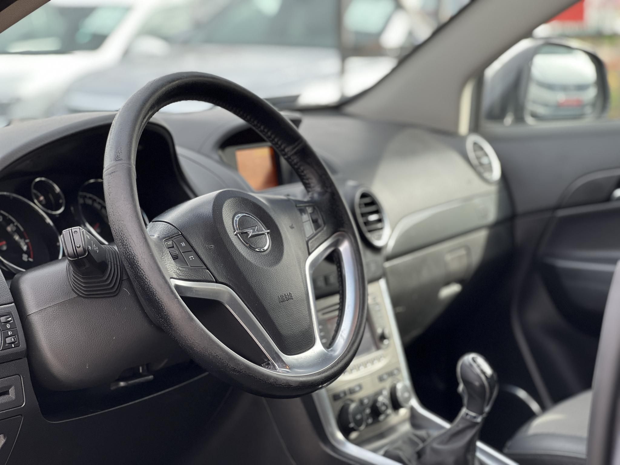 OPEL ANTARA 2.4 Enjoy Plus Magyarországi. Gyári fényezés. Végig vezetett szervizkönyv!