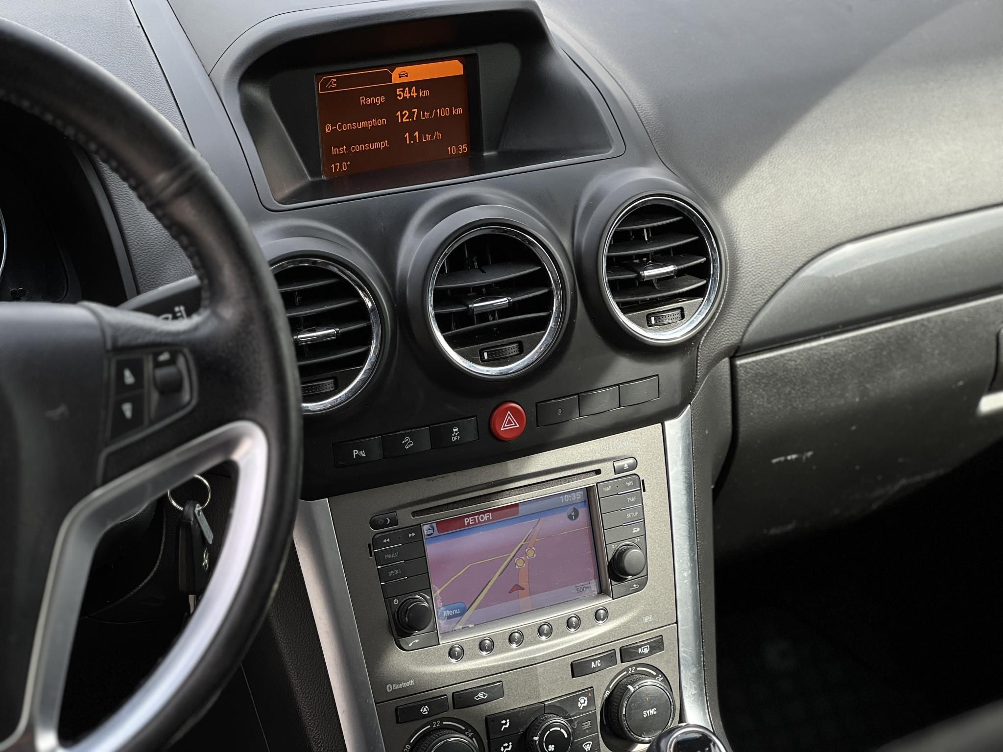 OPEL ANTARA 2.4 Enjoy Plus Magyarországi. Gyári fényezés. Végig vezetett szervizkönyv!