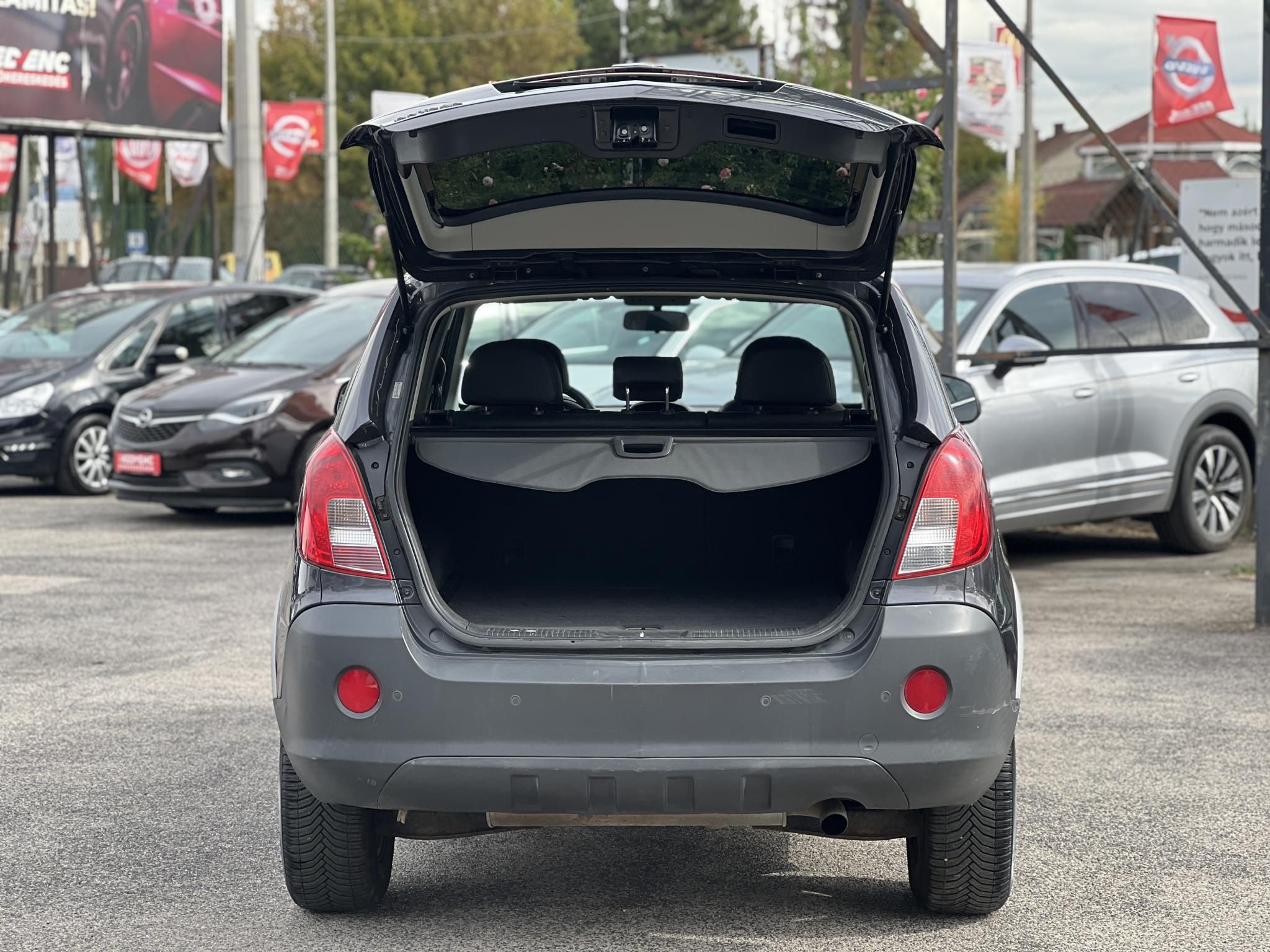 OPEL ANTARA 2.4 Enjoy Plus Magyarországi. Gyári fényezés. Végig vezetett szervizkönyv!