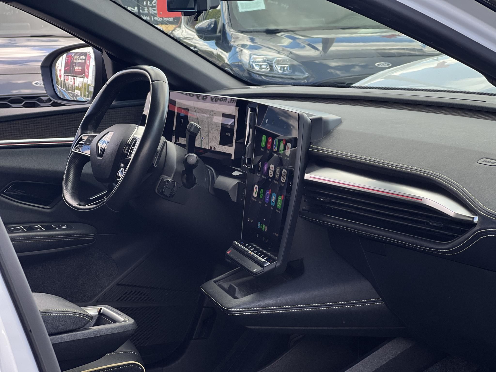 RENAULT MEGANE E-Tech electric EV60 Iconic