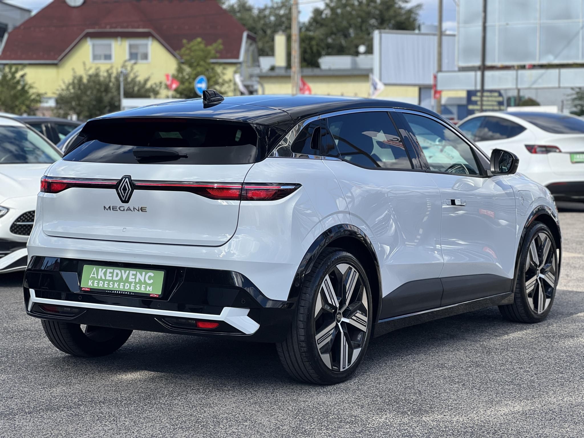 RENAULT MEGANE E-Tech electric EV60 Iconic