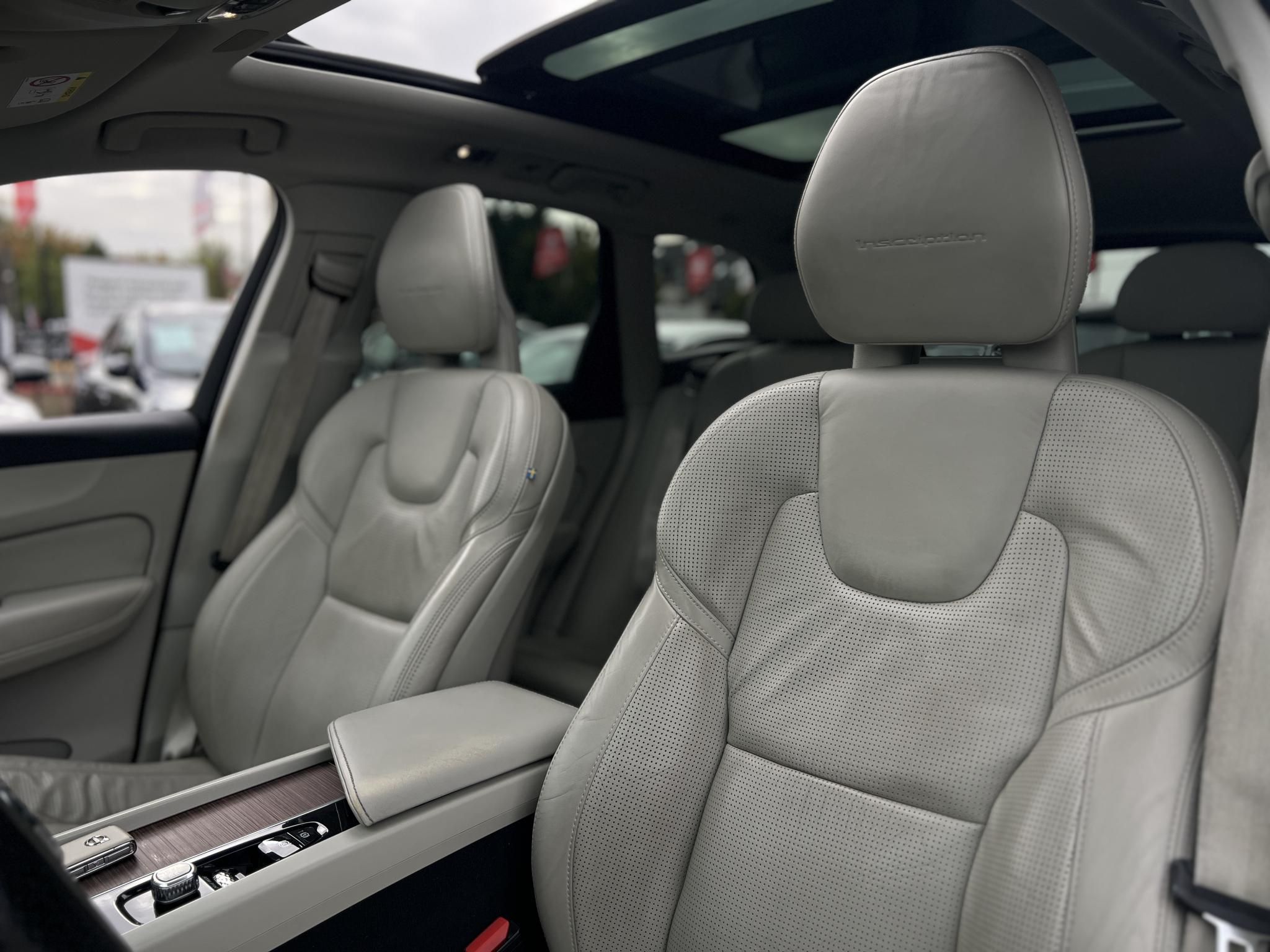 VOLVO XC60 2.0 [T8] Twin Engine Inscription AWD Geartronic M.o.-i. Volvo Galériában szervizelt. vezérlés cserélve. teljes felszereltség!