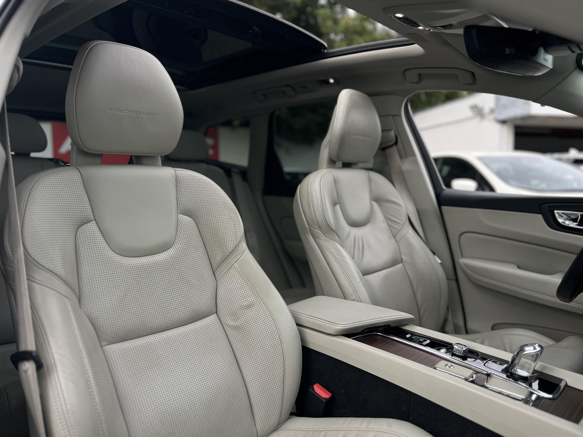 VOLVO XC60 2.0 [T8] Twin Engine Inscription AWD Geartronic M.o.-i. Volvo Galériában szervizelt. vezérlés cserélve. teljes felszereltség!