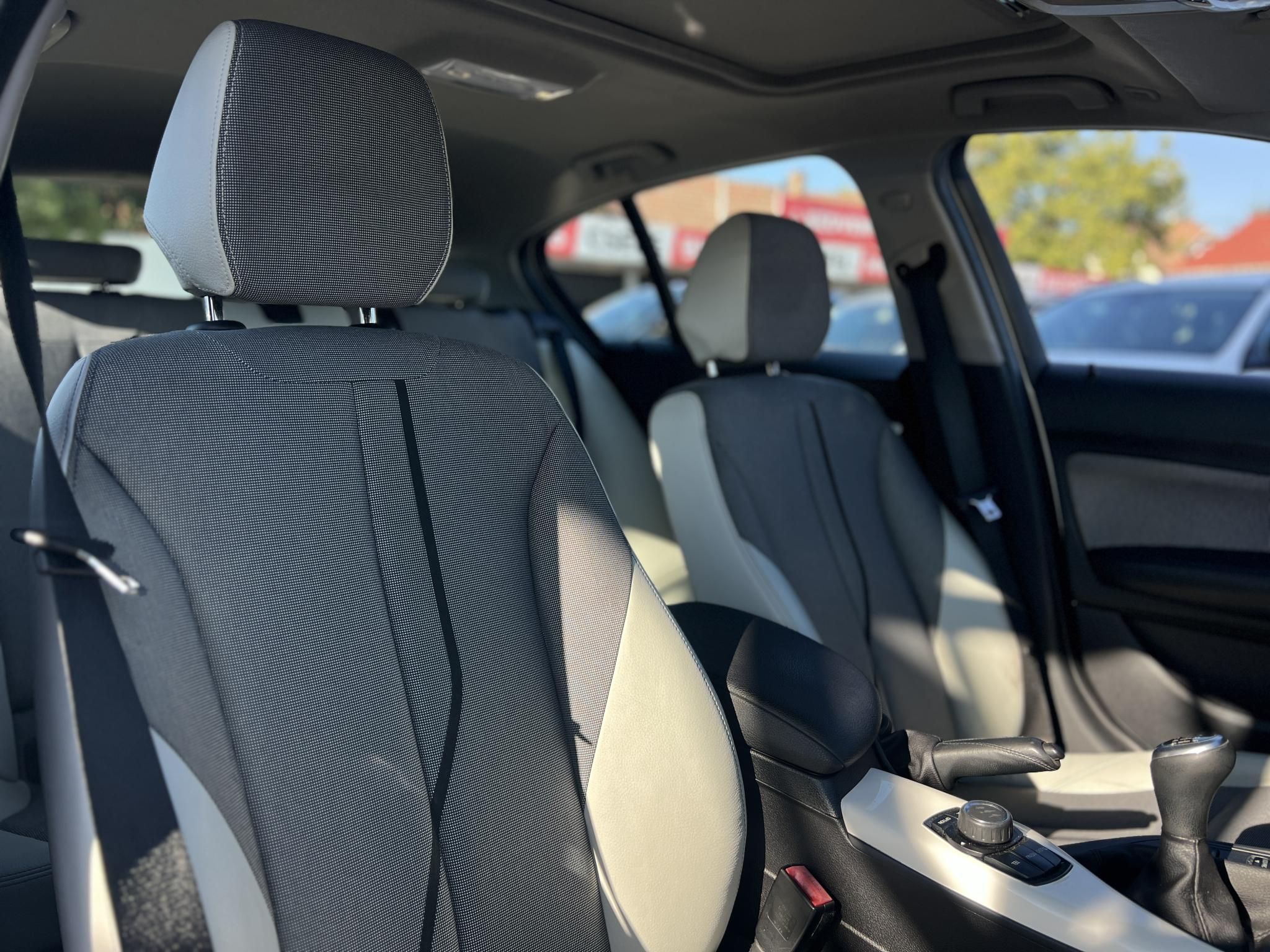 BMW 116i Magyarország 129e km Vezérlés+csapágysor cserélve!