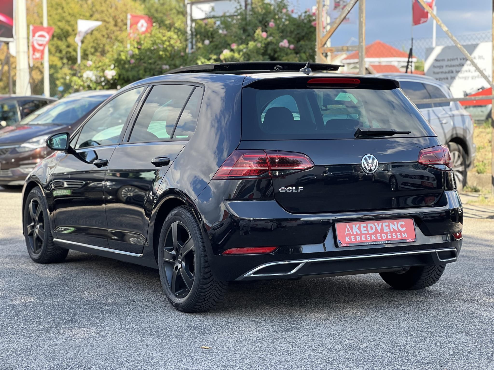 VOLKSWAGEN GOLF VII 2.0 TDI BMT Comfortline DSG