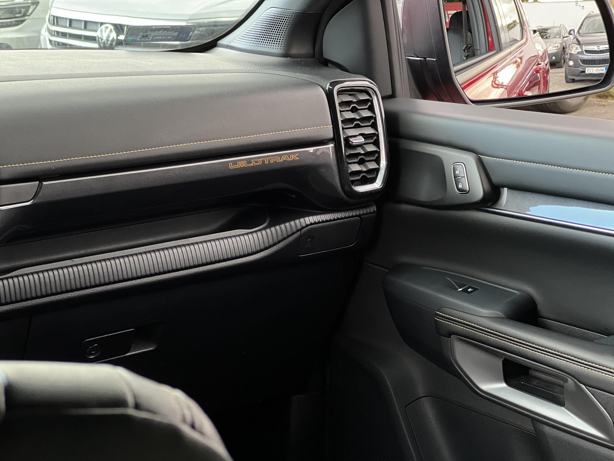FORD RANGER 3.0 TDCi V6 EcoBlue 4x4 Wildtrak (Automata) M.o-i. Márkaszervizelt